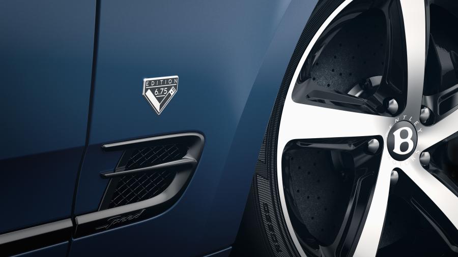 Детали экстерьера Bentley Mulsanne 6.75 Edition by Mulliner 2020 года  (WW) (фото 13 из 13)